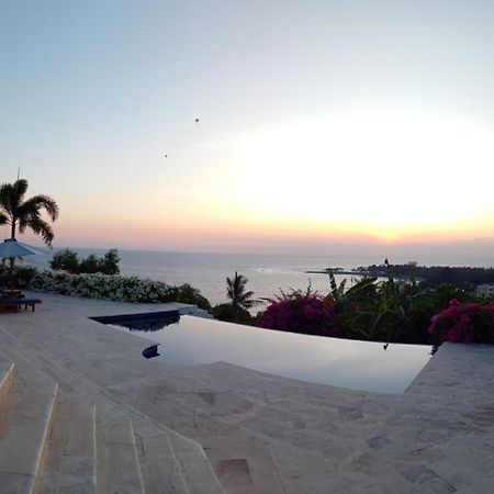 Villa Kipas Retreat スンギギ エクステリア 写真